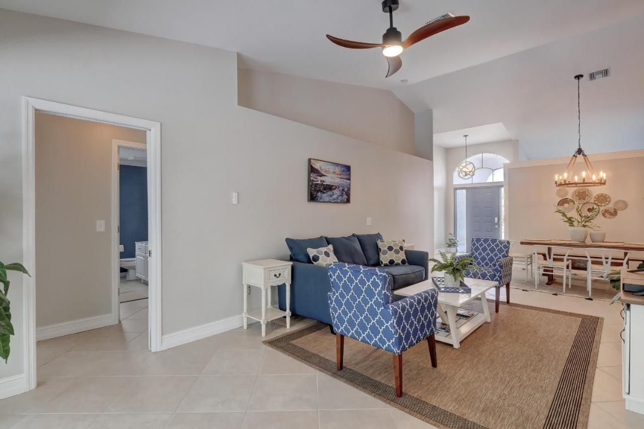 Piccadilly Beach House - Beautiful Updated Home, Private Pool, Minutes From Downtown 5Th Ave & Beaches!!! Naples Exterior photo